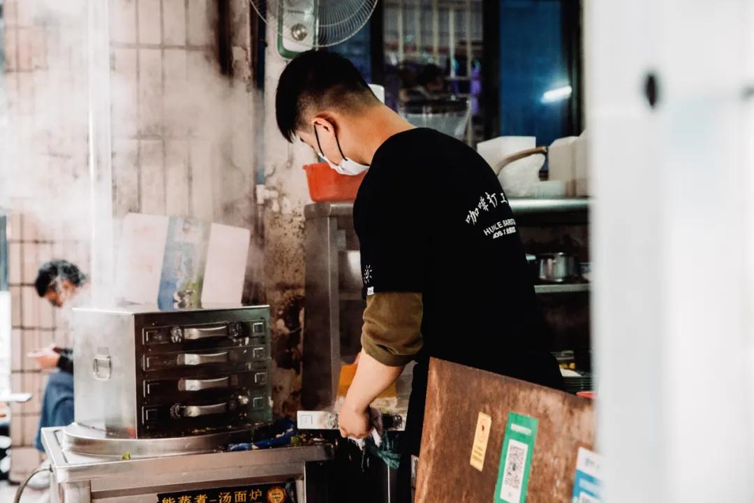 新款腸粉機引領(lǐng)餐飲行業(yè)新潮流趨勢